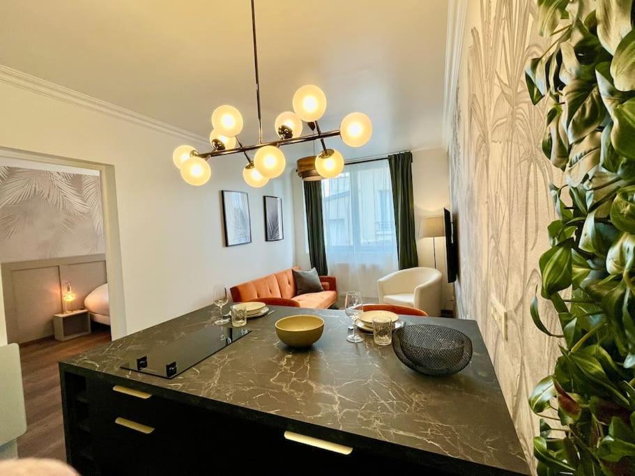 Florea Reims Avec Du Charme Proche Gare Et Centre Екстериор снимка