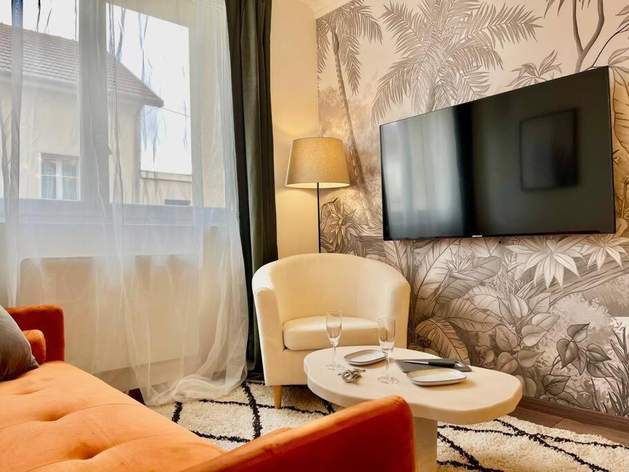 Florea Reims Avec Du Charme Proche Gare Et Centre Екстериор снимка